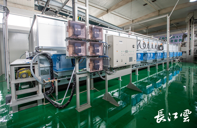 湖北夷陵 智能“无人工厂”抢“鲜”开启洁净制茶新纪元